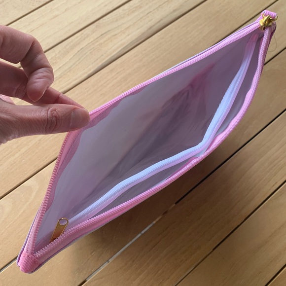 Poolside Water Resistant Pouch - Picture 4 of 5